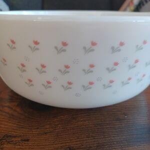 PYREX Vintage 80's Laura Ashley Tulip Casserole Dish 9" No Lid